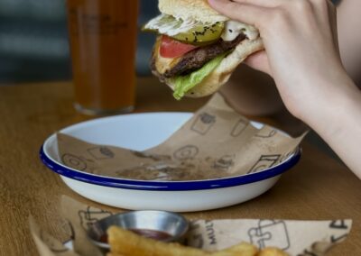Burger w restauracji Stacja Grochów 2.0 na Grochowie